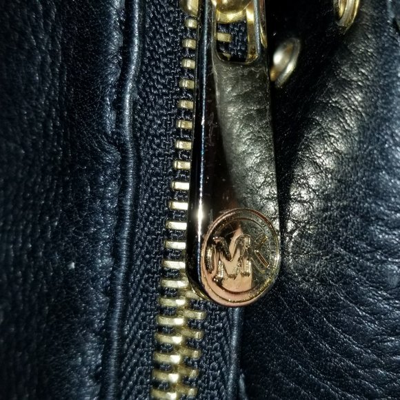 Michael Kors Black Leather Satchel with dust bag - Picture 11 of 16